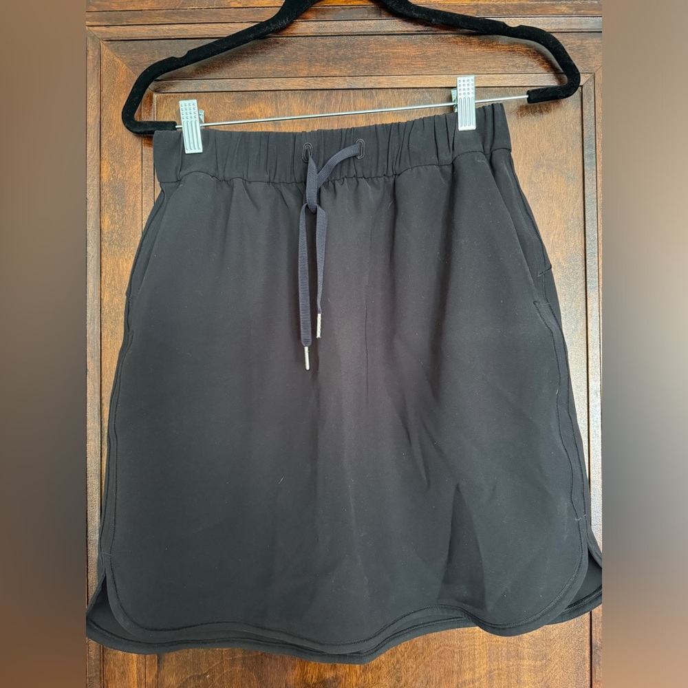 Lululemon Women’s Skirt. Does not have shorts inside.